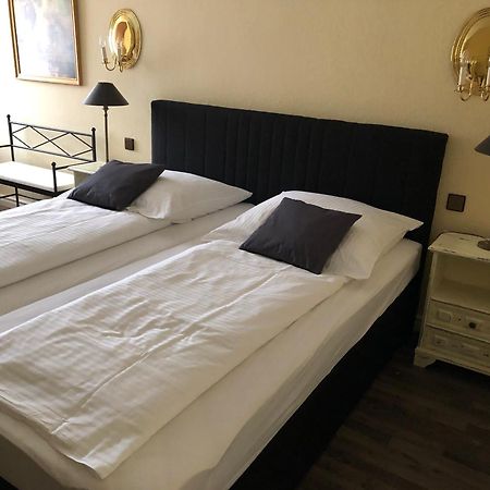 Schoekel'S Hotel Und Restaurant Elze Zewnętrze zdjęcie